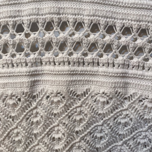 LAUNDRY By Shelli Segal White Crochet Dress With Buttons Down The Back - Picture 5 of 16